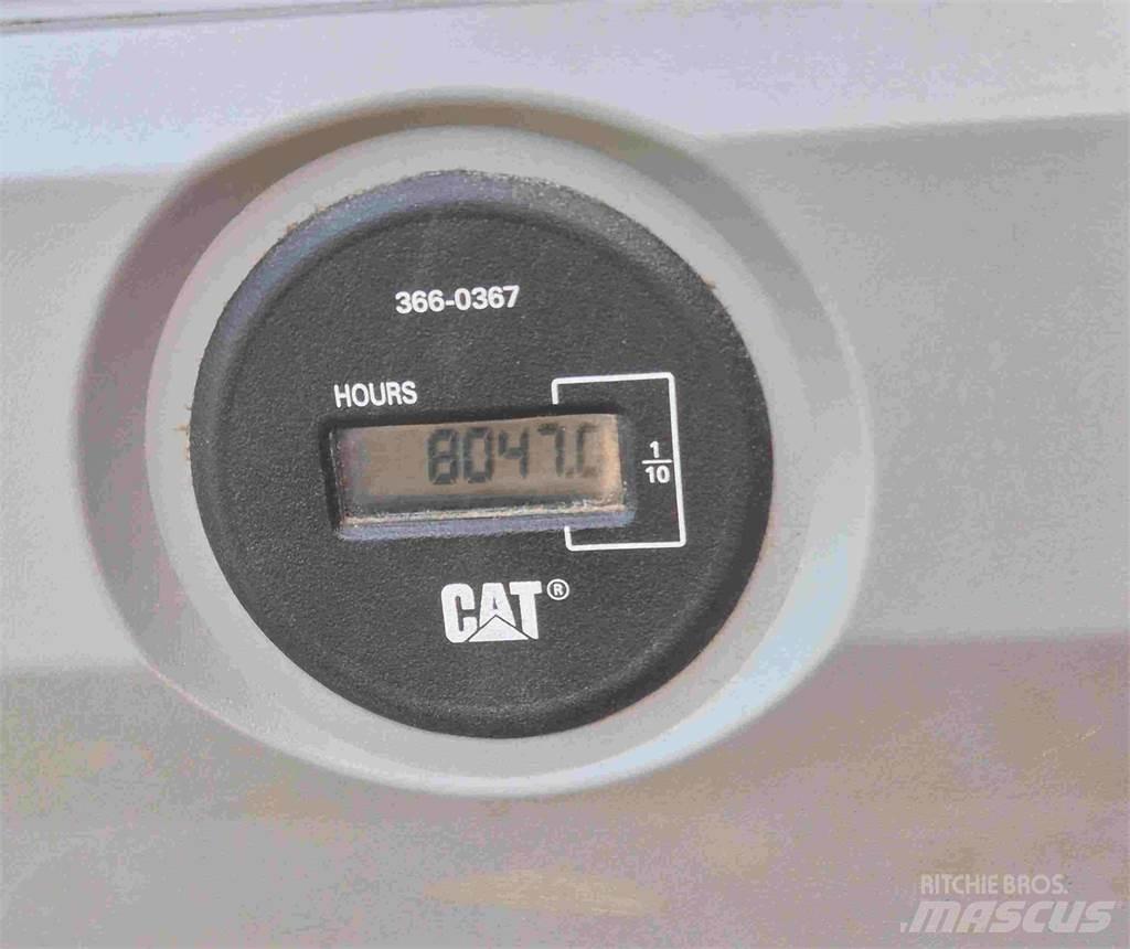 CAT 325FLCR 大型油圧ショベル12t以上（パワーショベル・ユンボ）