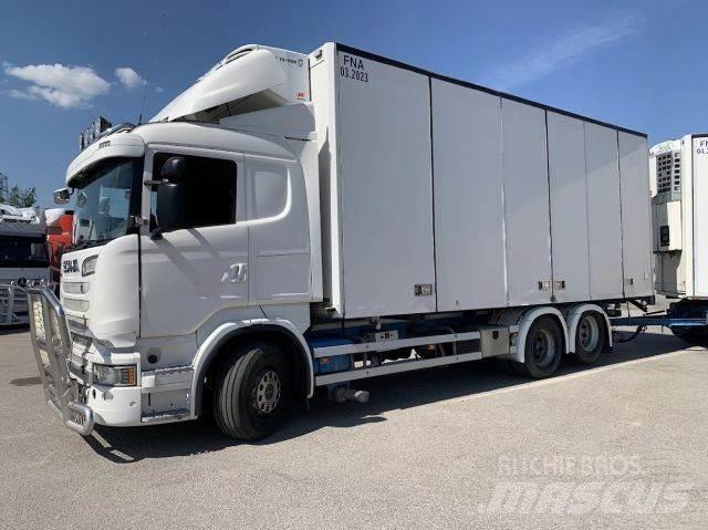 Scania R520 6x2 ボックスボディー、ウイング、箱車