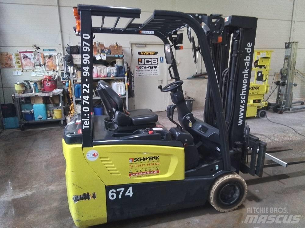 Doosan B20-T-X E バッテリーフォークリフト