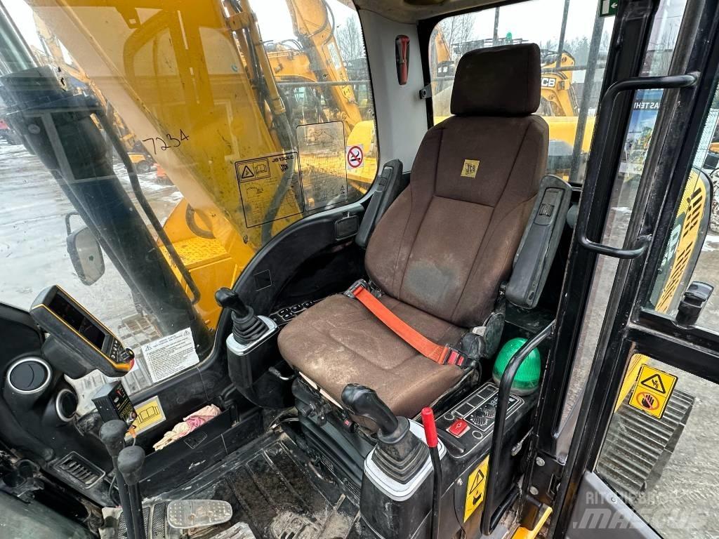 JCB JS 130 LC 大型油圧ショベル12t以上（パワーショベル・ユンボ）