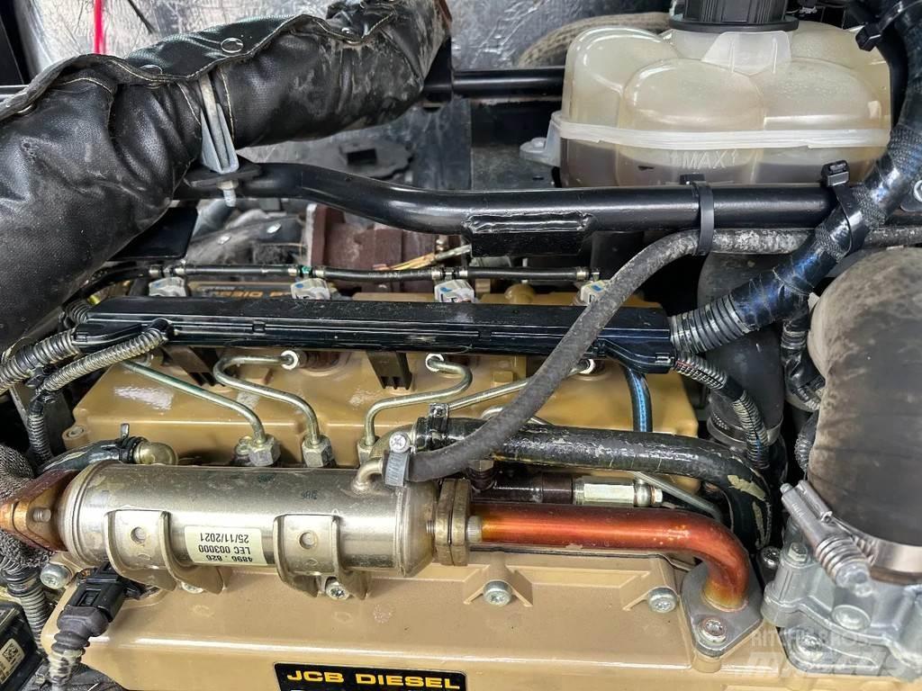 JCB TM220 SV A テレスコピックホイールローダー