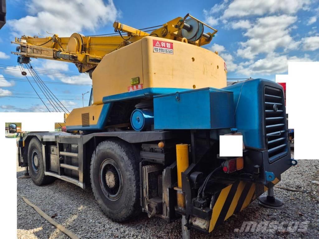 Kato KR 35 H ラフテレーンクレーン