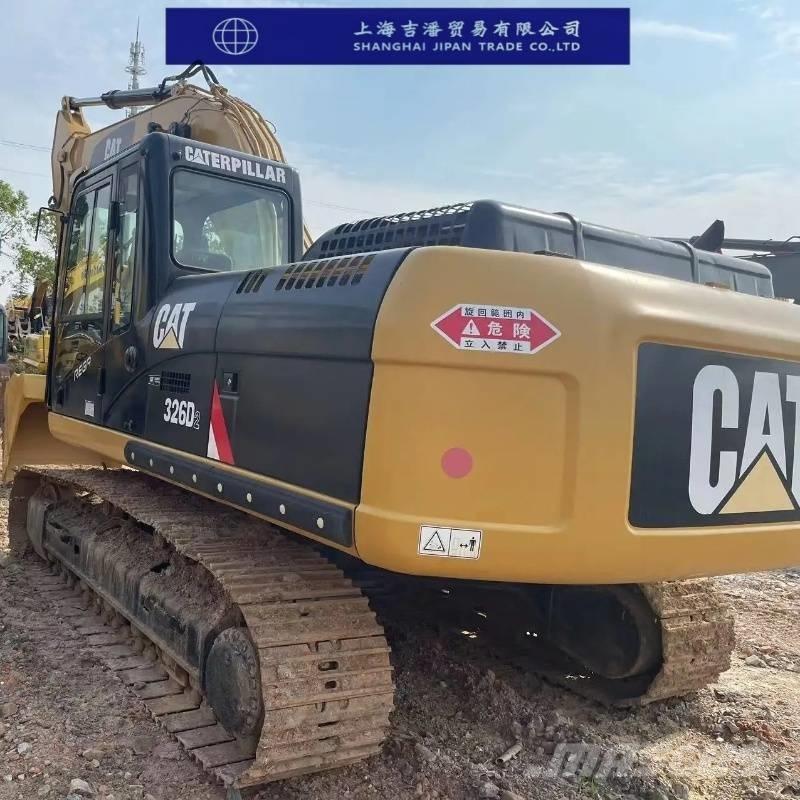 CAT 326 D 大型油圧ショベル12t以上（パワーショベル・ユンボ）