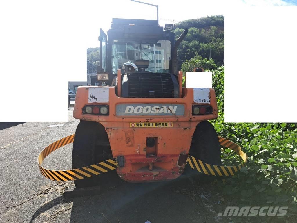 Doosan D 160 S-5 ディーゼル・軽油