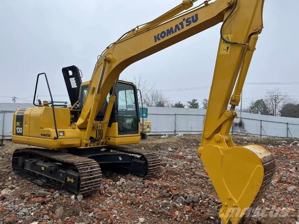 Komatsu PC 130-7 大型油圧ショベル12t以上（パワーショベル・ユンボ）