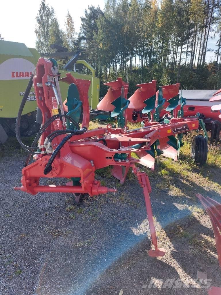 Kverneland 150S リバーシブルプラウ