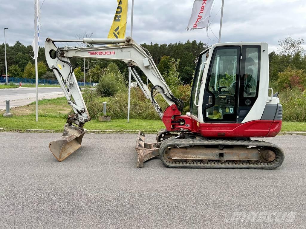 Takeuchi TB 250 ミニ油圧ショベル 7t以下（ミニユンボ・ミニディガー）