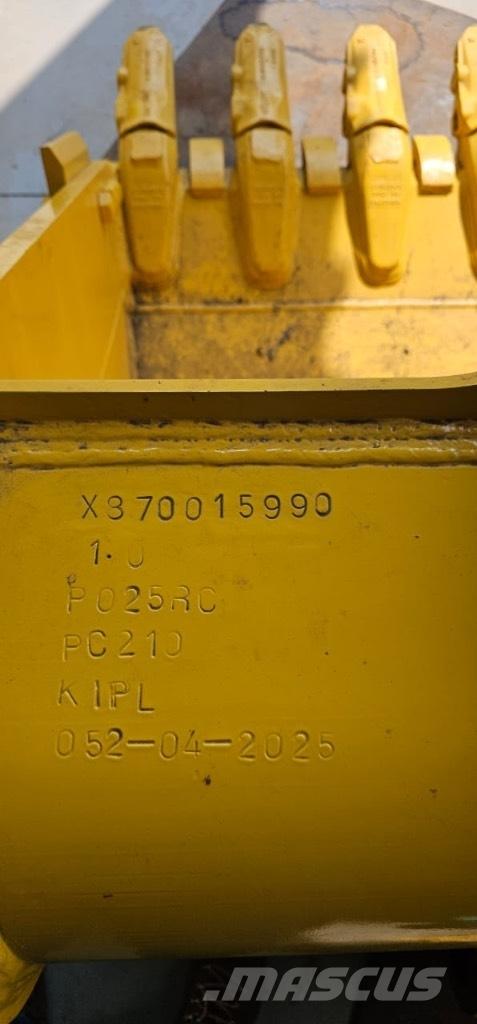 Komatsu PC210-10MO バケット