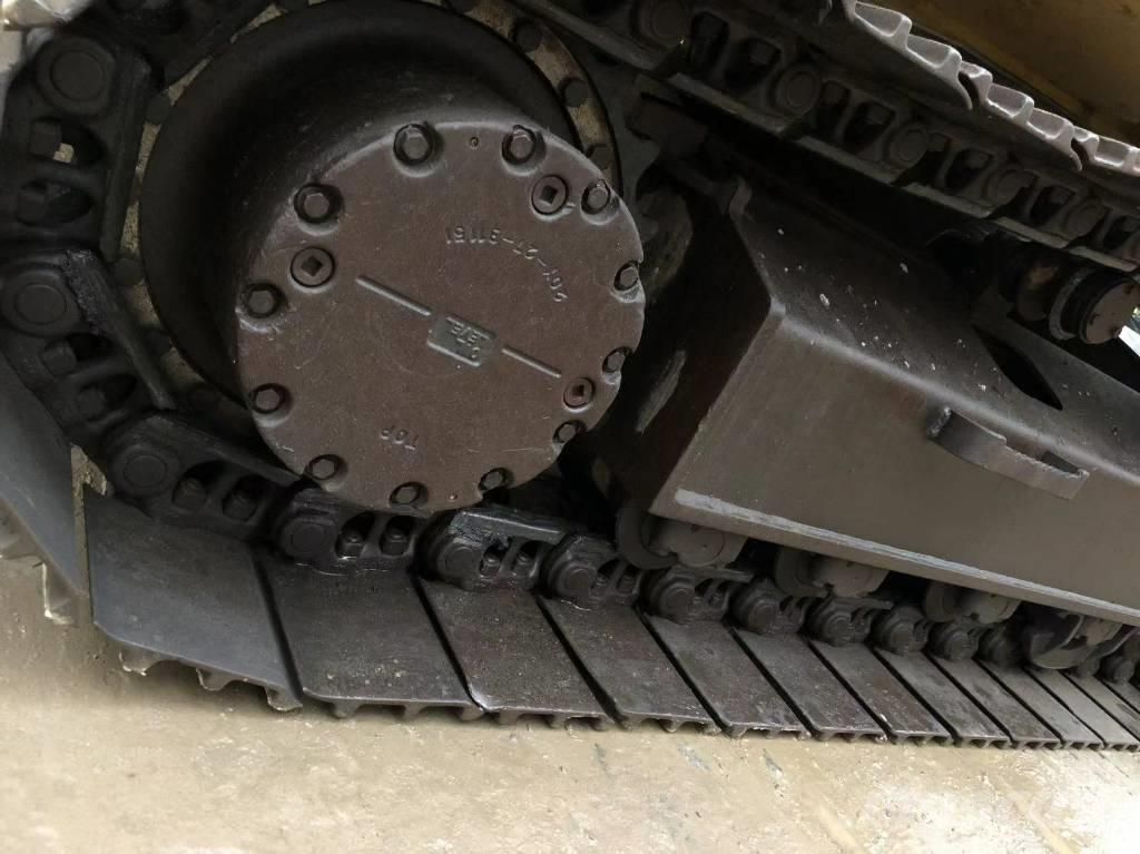 Komatsu 200-7 大型油圧ショベル12t以上（パワーショベル・ユンボ）