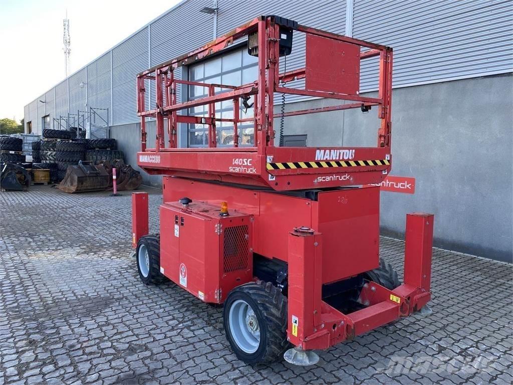 Manitou 140SC シザースリフト