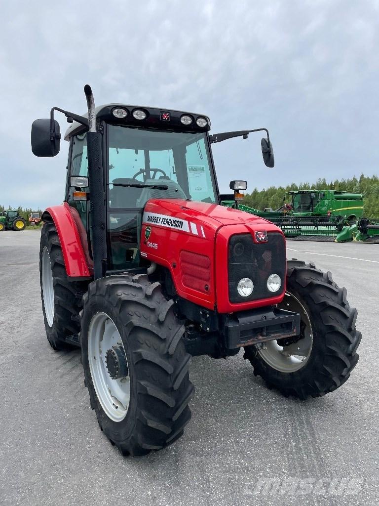 Massey Ferguson 5445 トラクター