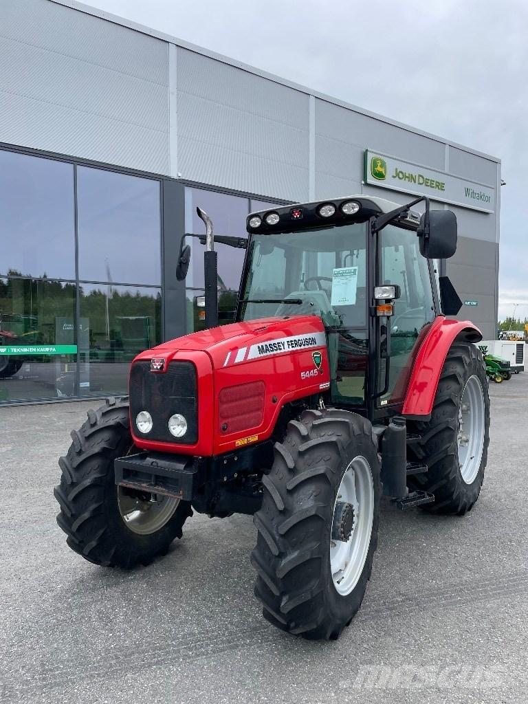 Massey Ferguson 5445 トラクター
