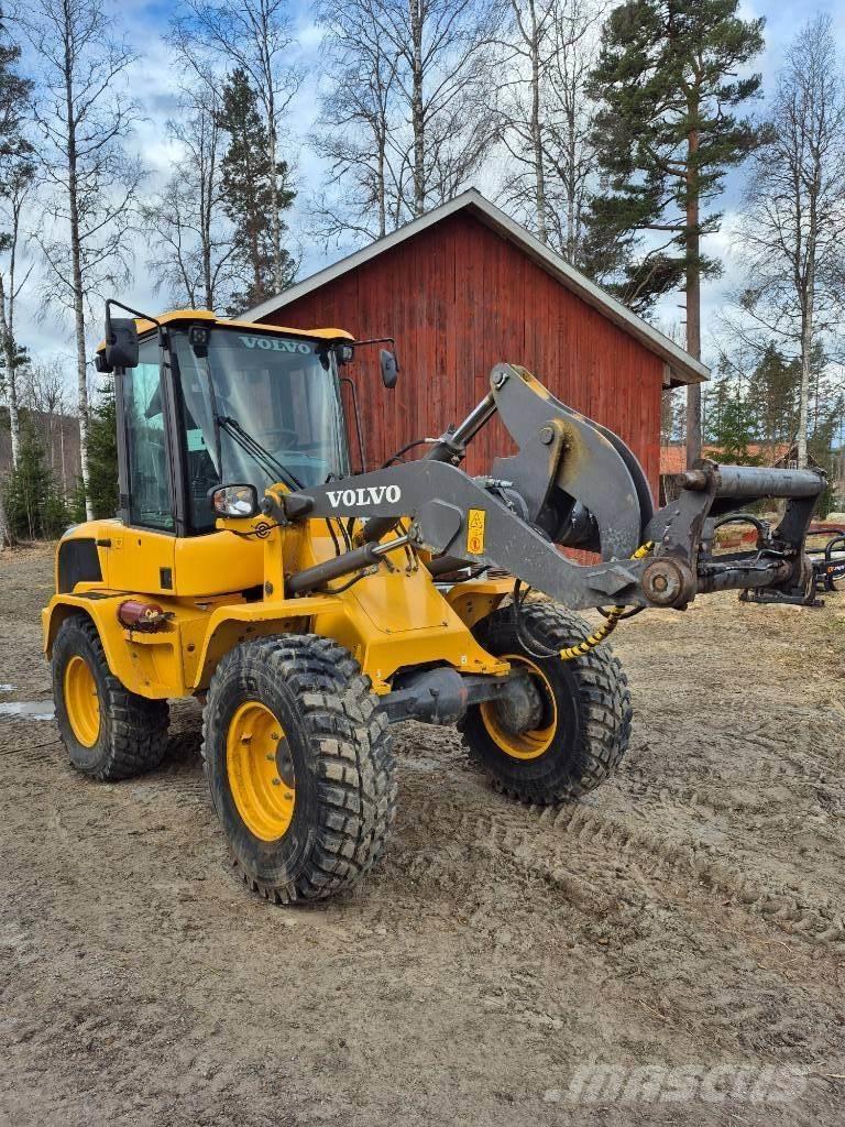 Volvo L 30 G ホイールローダー・タイヤショベル
