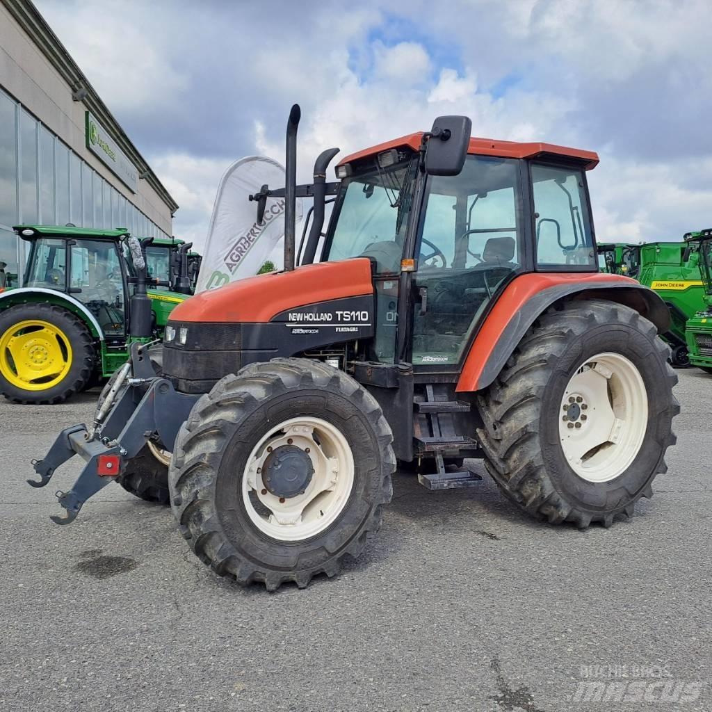 New Holland TS 110 トラクター