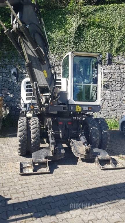 Schaeff TW 110 ホイール式油圧ショベル（パワーショベル・ユンボ・バックホー）