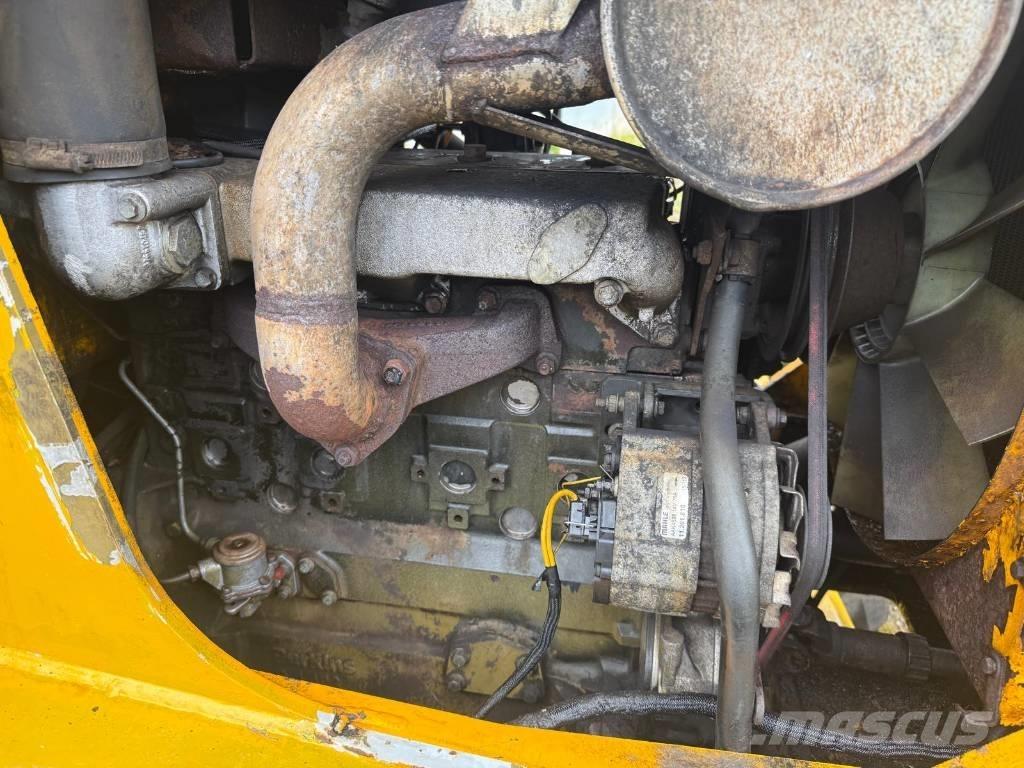 JCB 3 CX SM バックホーローダー