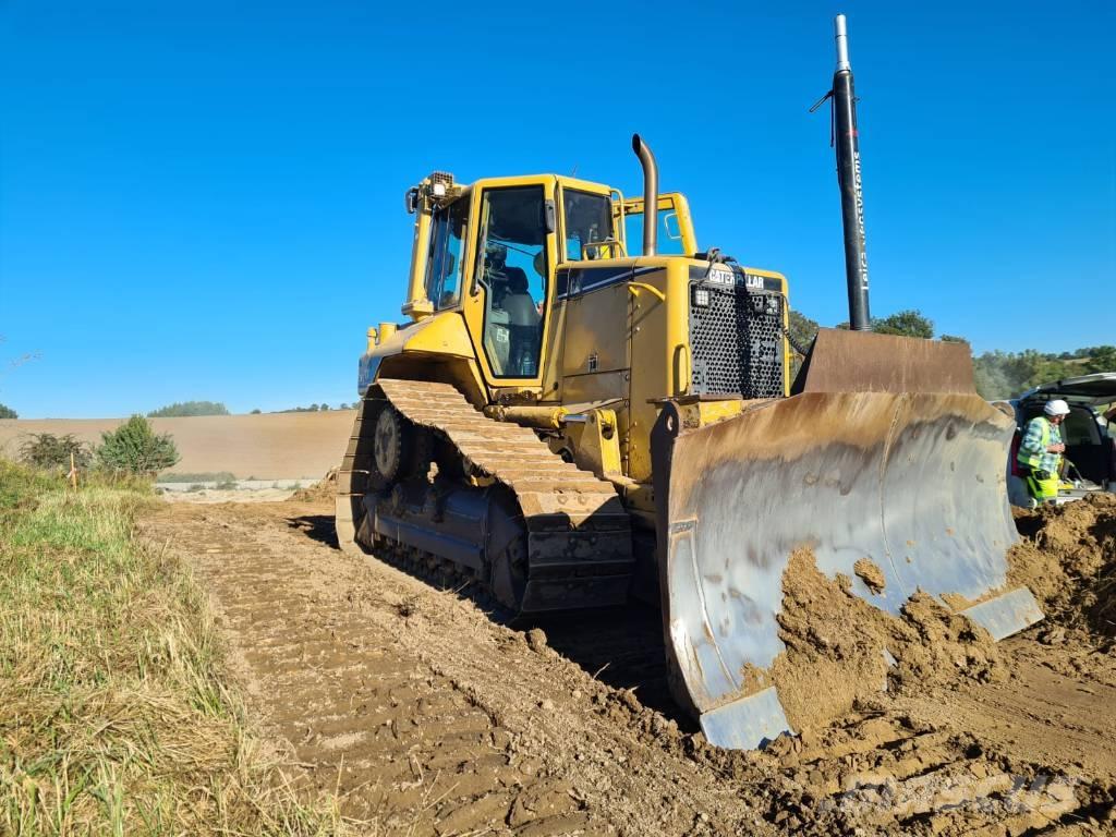 CAT D 6 N XL ブルドーザー