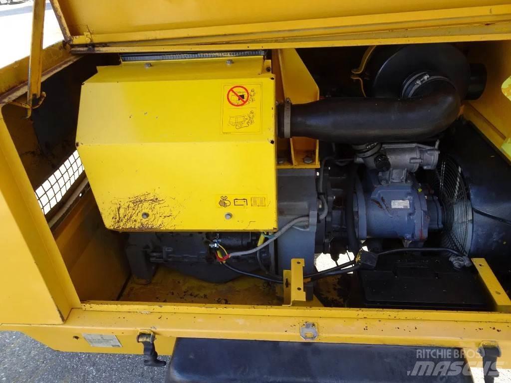 Atlas Copco XAS65 コンプレッサー