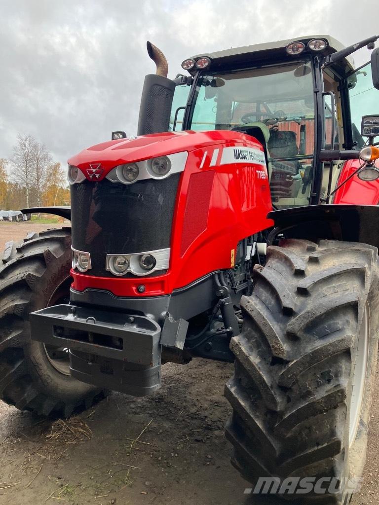 Massey Ferguson 7726 トラクター