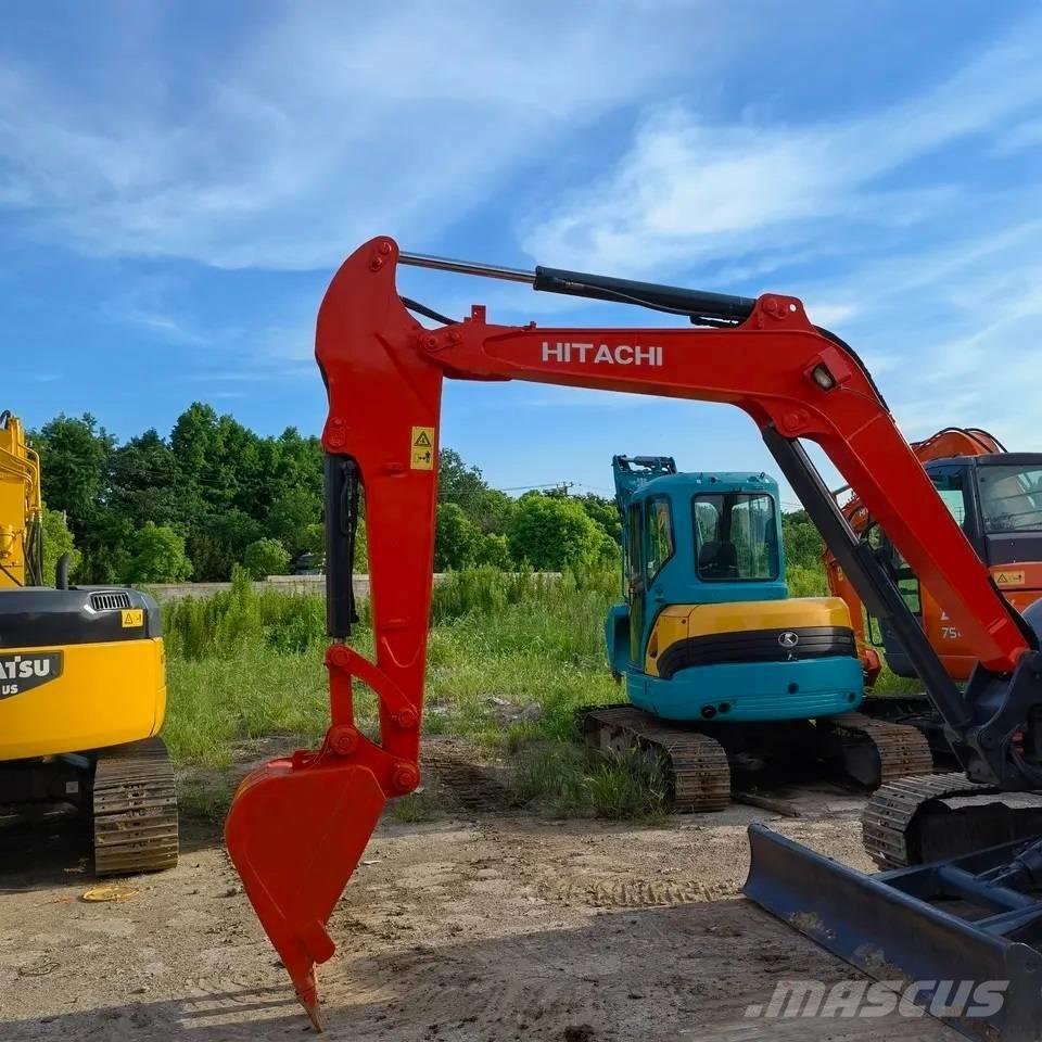 Hitachi ZX30 ミニ油圧ショベル 7t以下（ミニユンボ・ミニディガー）