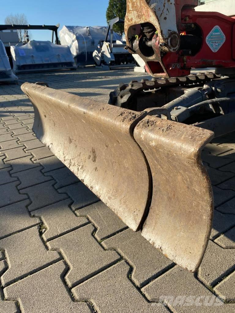 Takeuchi TB216 V4 ミニ油圧ショベル 7t以下（ミニユンボ・ミニディガー）