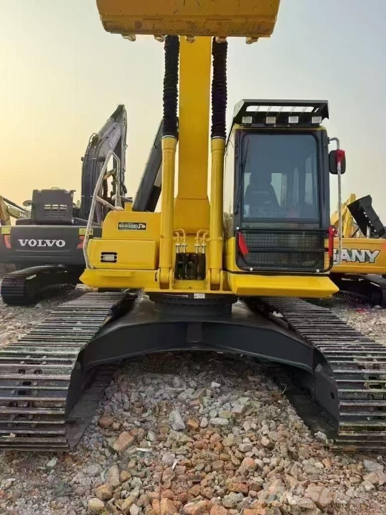 Komatsu PC 240 大型油圧ショベル12t以上（パワーショベル・ユンボ）