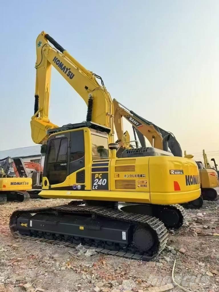 Komatsu PC 240 大型油圧ショベル12t以上（パワーショベル・ユンボ）