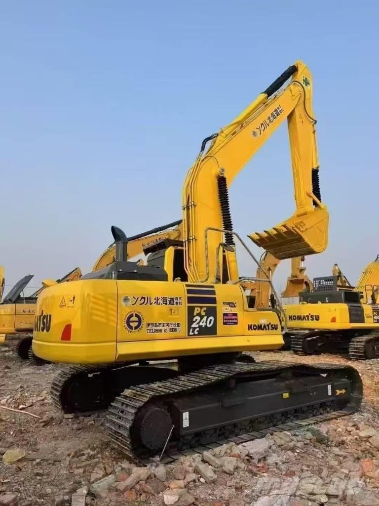 Komatsu PC 240 大型油圧ショベル12t以上（パワーショベル・ユンボ）