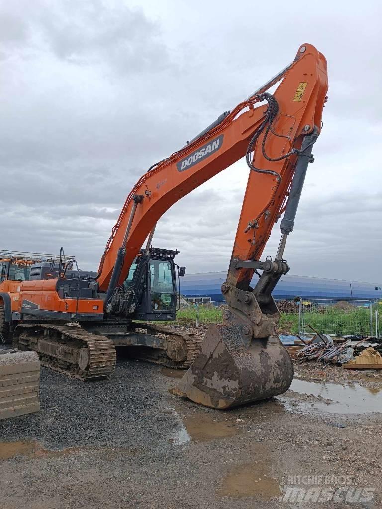 Doosan DX 340 LC-5 大型油圧ショベル12t以上（パワーショベル・ユンボ）