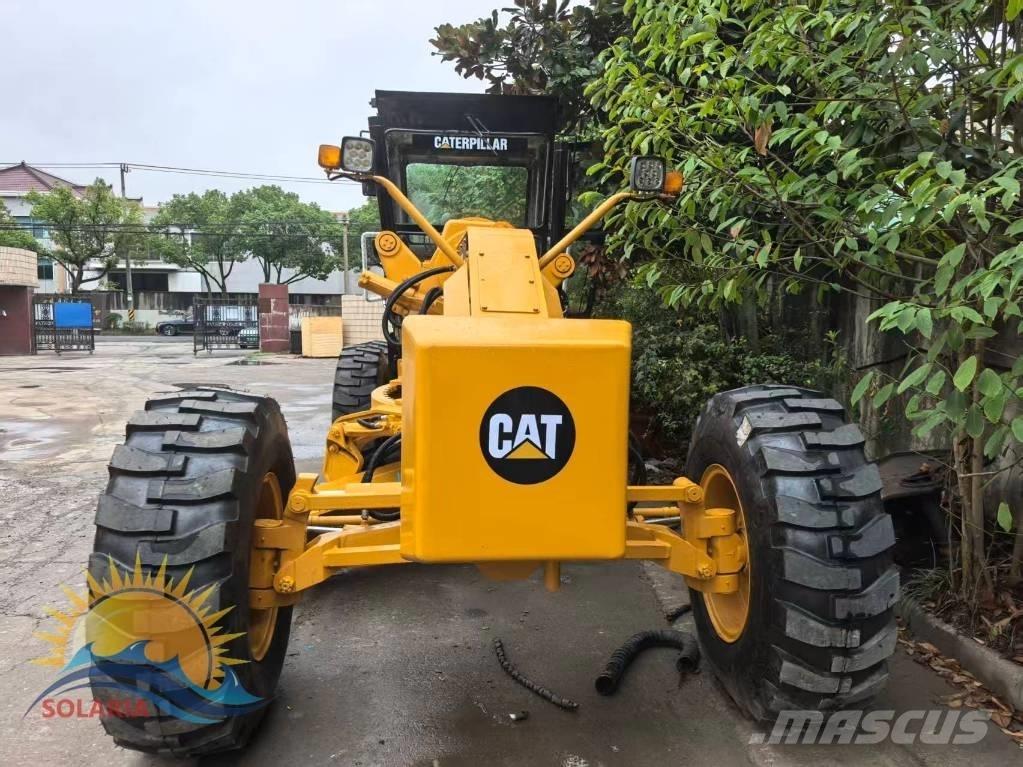 CAT 140 K モーターグレーダー