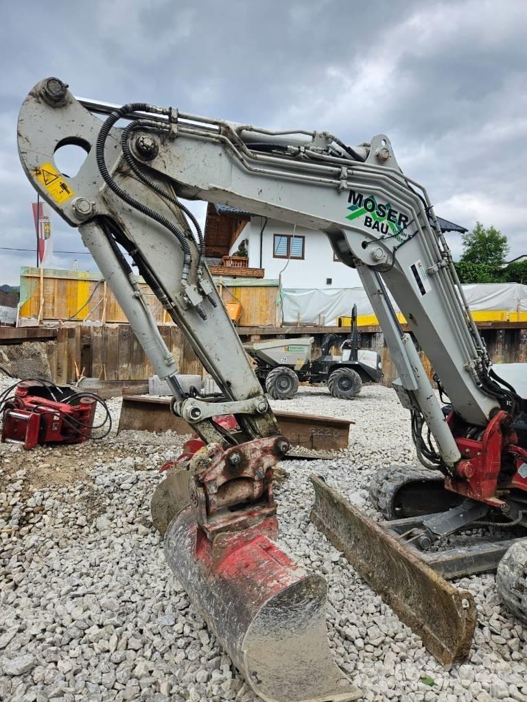 Takeuchi TB 370 中型油圧ショベル 7ｔ-12ｔ（ユンボ・パワーショベル・バックホー）