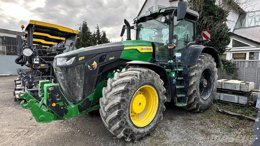John Deere 8R 340 トラクター
