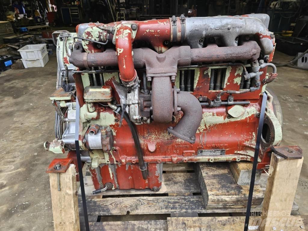 Deutz BF6L エンジン