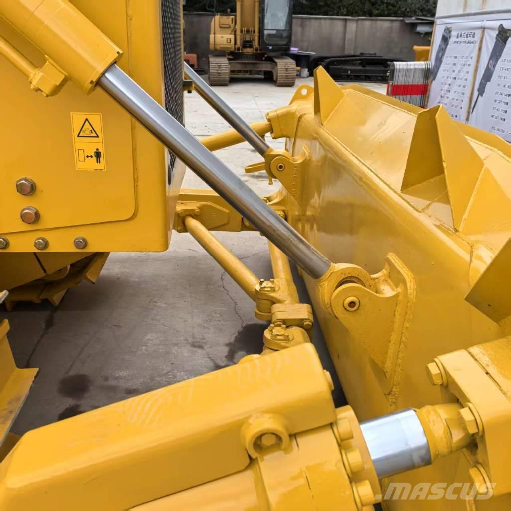 Shantui sd22l ブルドーザー