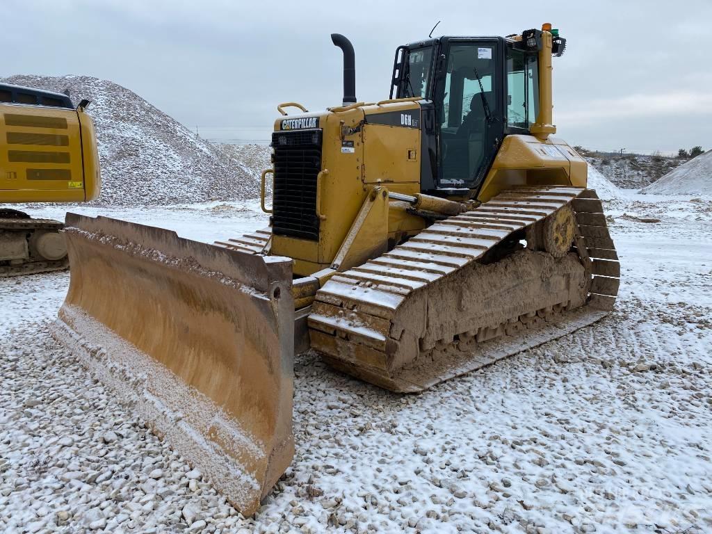 CAT D 6 N LGP ブルドーザー