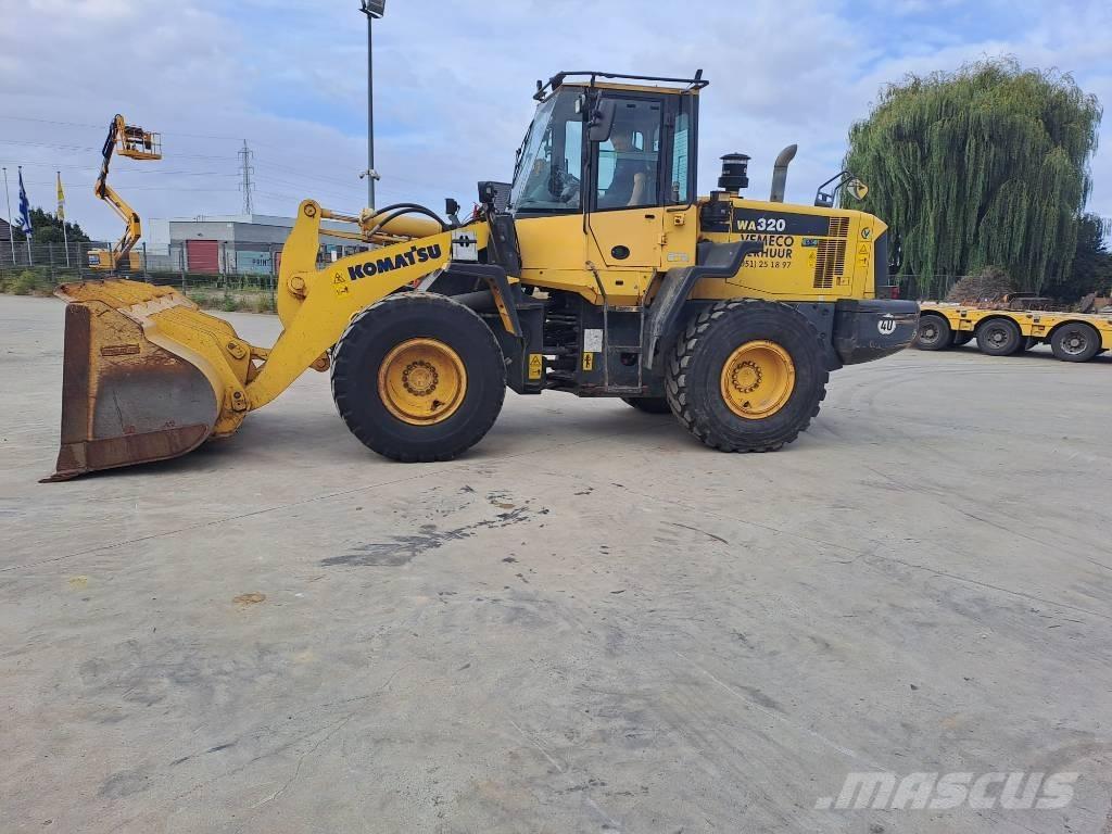 Komatsu WA 320-6 ホイールローダー・タイヤショベル