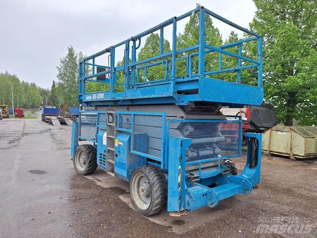 Genie GS 5390 RT シザースリフト