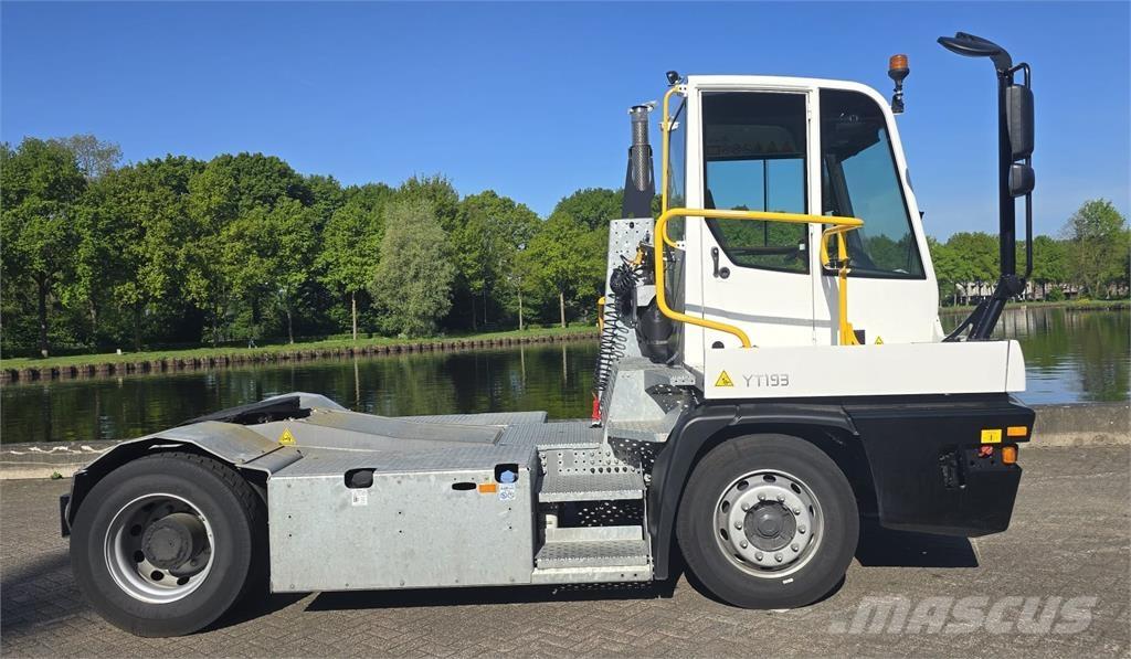 Terberg YT193 ターミナルトラクター