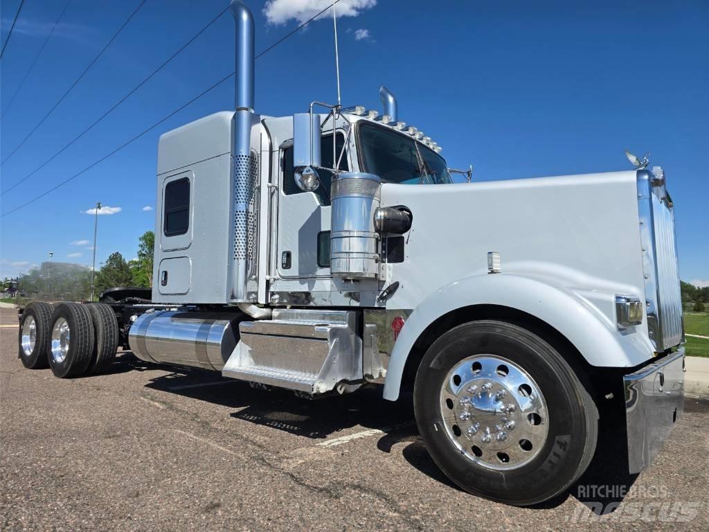 Kenworth W 900 中古トラクターヘッド | トレーラーヘッド