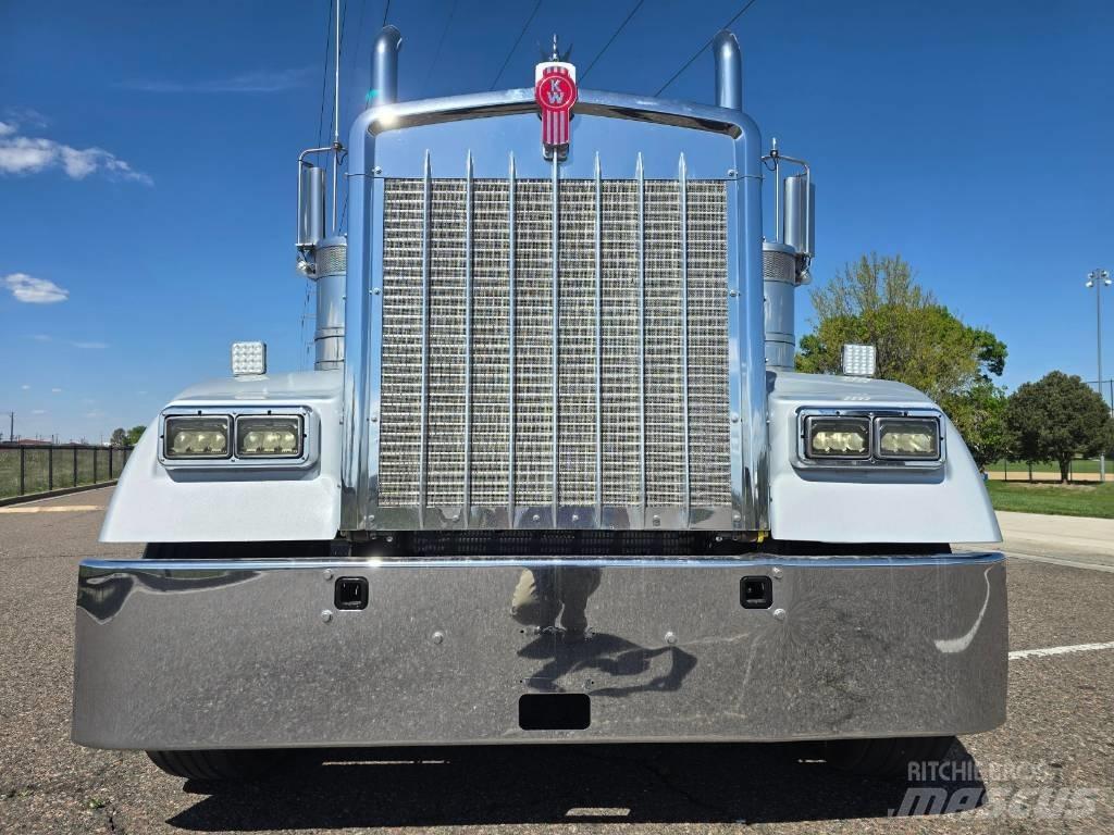 Kenworth W 900 中古トラクターヘッド | トレーラーヘッド