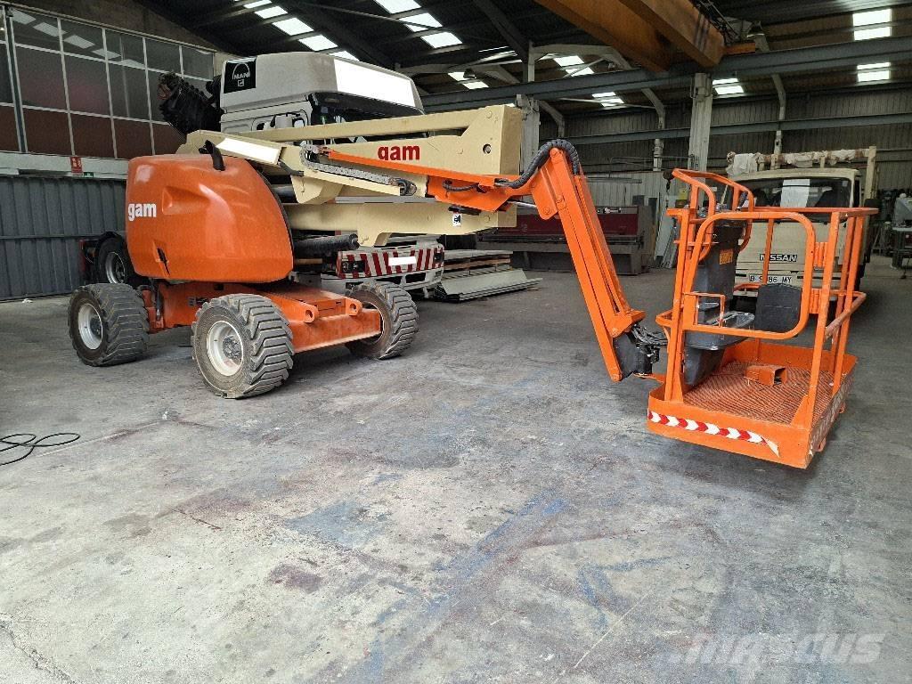 JLG 450 AJ 小型自走式ブームリフト