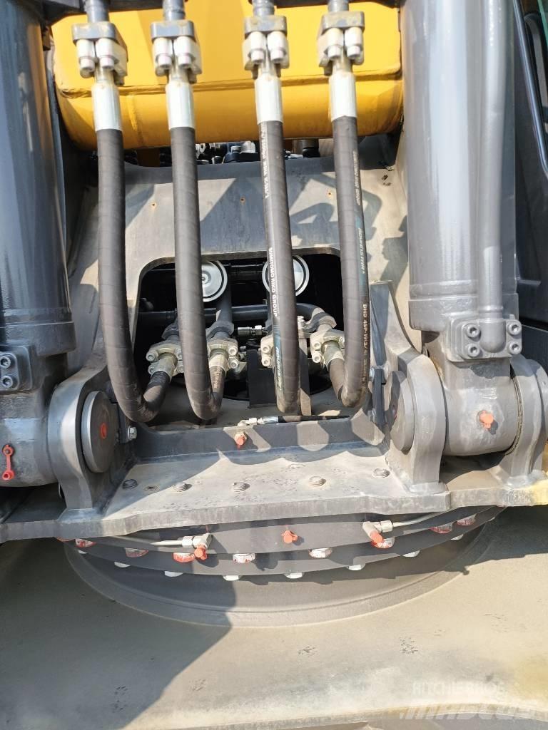 XCMG XE205GH 大型油圧ショベル12t以上（パワーショベル・ユンボ）