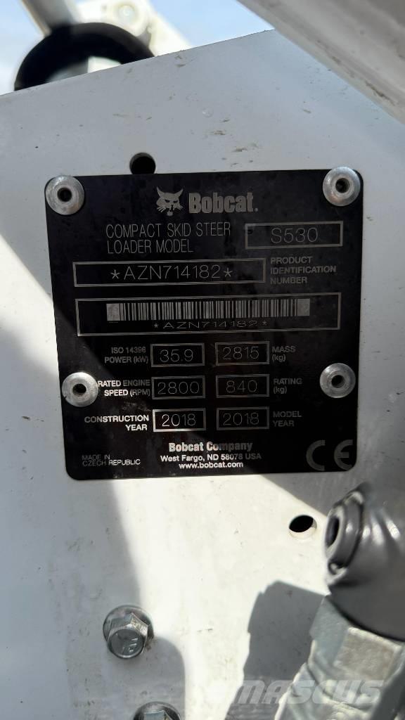 Bobcat S 530 スキッドステアローダー