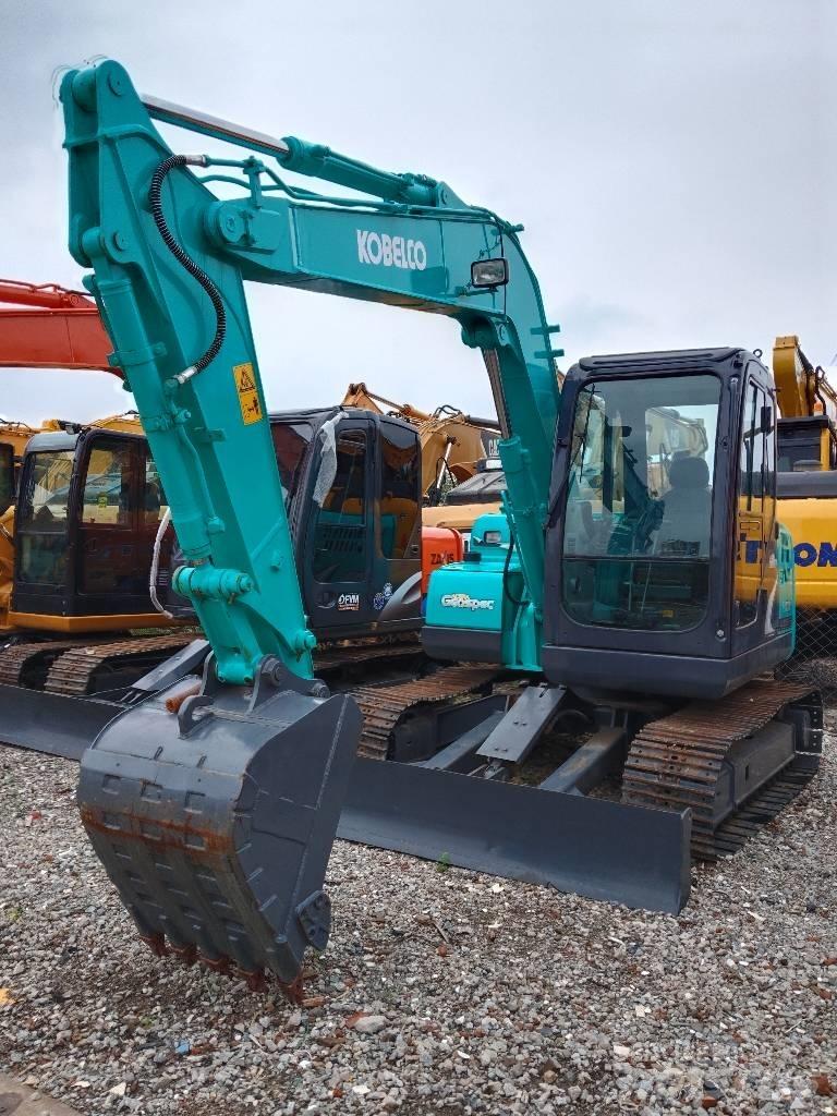Kobelco SK 75 SR 中型油圧ショベル 7ｔ-12ｔ（ユンボ・パワーショベル・バックホー）