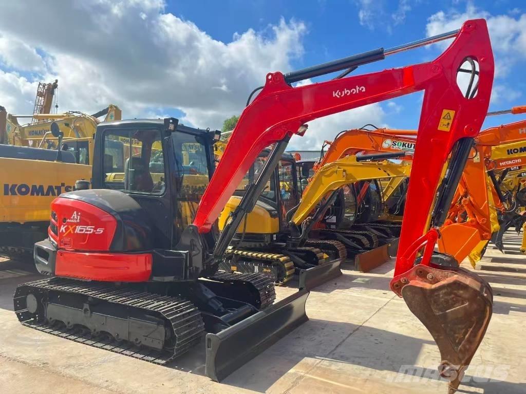 Kubota KX 165 ミニ油圧ショベル 7t以下（ミニユンボ・ミニディガー）