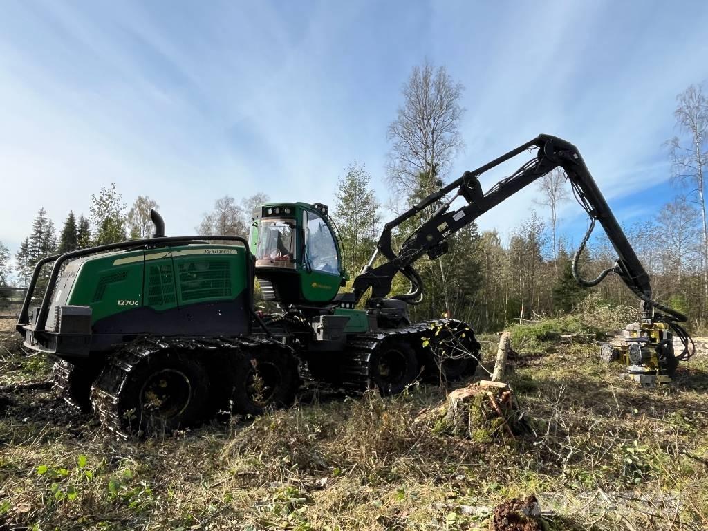John Deere 1270G 8W ハーベスター