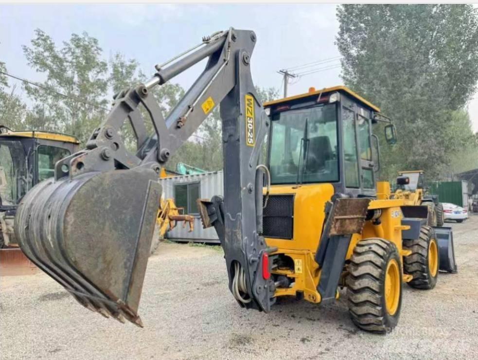 XCMG WZ 30-25 バックホーローダー
