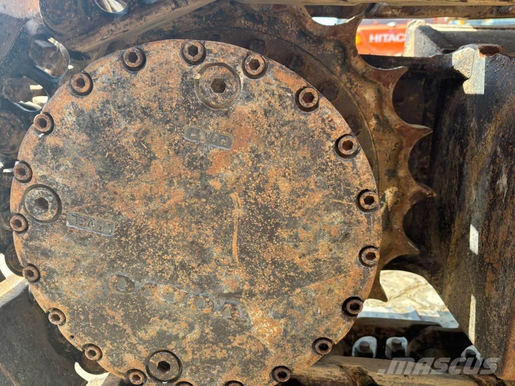 Volvo EC 210 C L 大型油圧ショベル12t以上（パワーショベル・ユンボ）