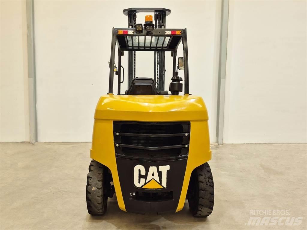 CAT DP50NB ディーゼル・軽油