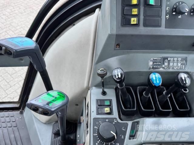 Valtra 8350 Hitech トラクター